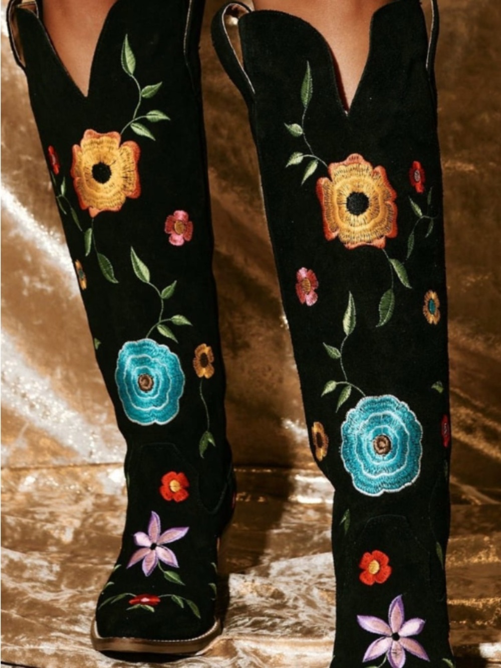 8.5 New Dingo Black Suede floral flowers embroidered Western boots boho vintage